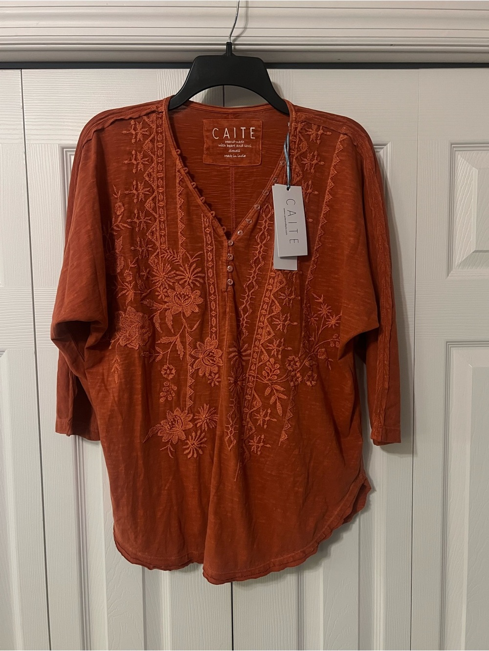 Caite NWT Lanna Embroidered Top Size Small Tunic in Summer Fig Dark Orange